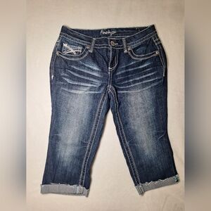 Amethyst Jeans Women's Capris